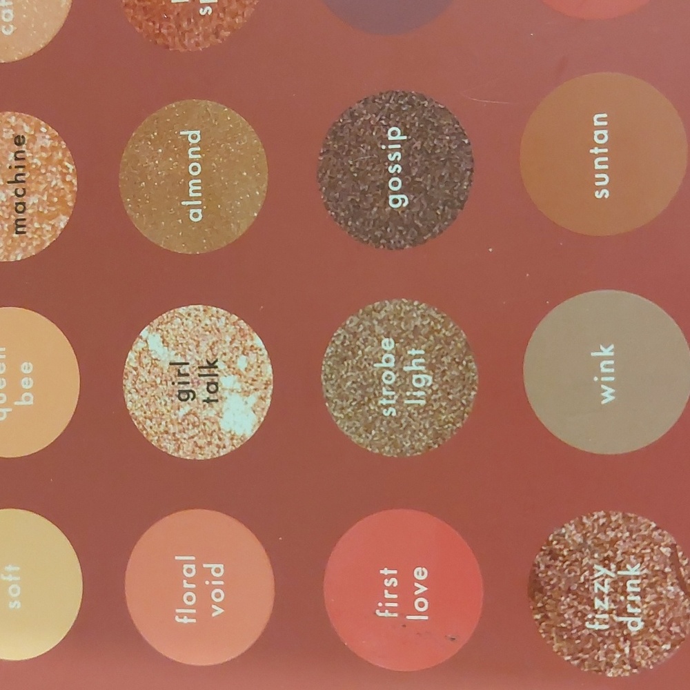 Kara Beauty Dreams Eyeshadow Pallette Collection - Picture 6 of 8